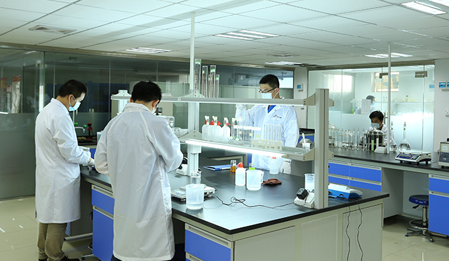 宏達(dá)威分享：清洗劑是如何除污垢的